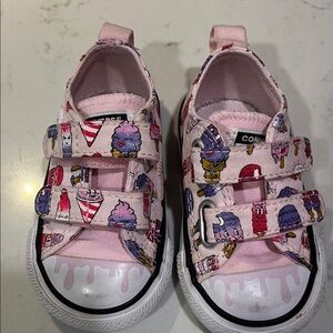 Converse Kids Pink Graphic Sneakers